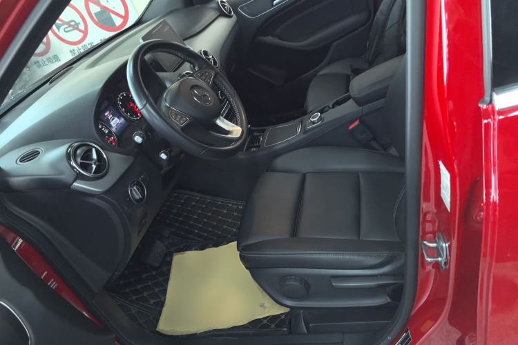 Used Mercedes-Benz B-Class 2018 B 200 Sport Edition
