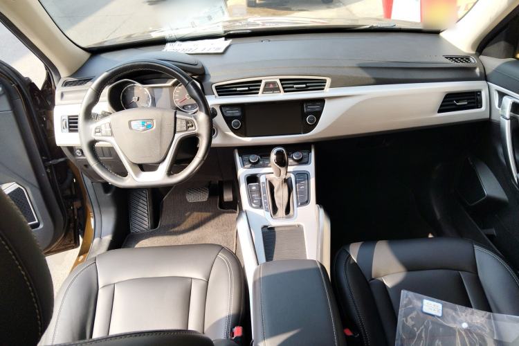 Used Geely Auto Emgrand X7 Sport 2016 1.8TD Automatic ZhiShang Model