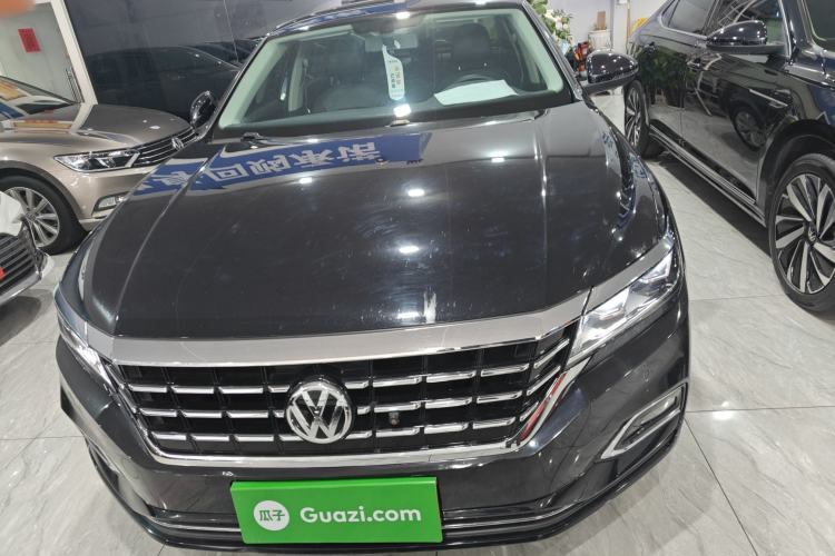 Used Volkswagen Passat 2019 330TSI Elite Edition China VI

