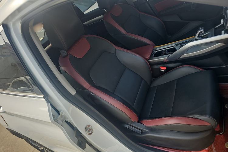 Used Geely Auto Coolray 2020 Facelift 240T DCT Hunter