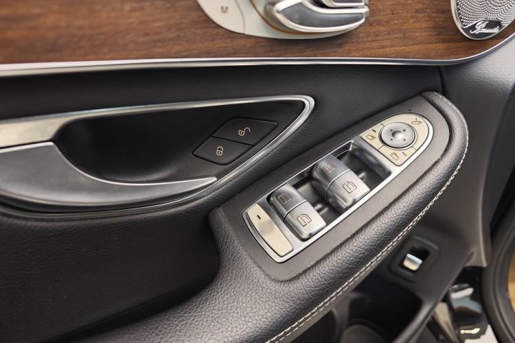 Used Mercedes-Benz GLC 2021 GLC 300 L 4MATIC Dynamic Model