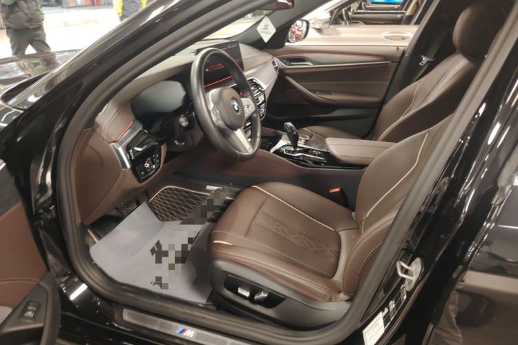 Used BMW 5 Series 2023 530Li Leading Model M Sport Package