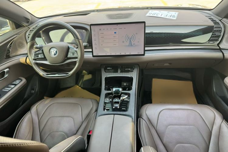 Used BYD Han 2022 EV Genesis Edition 715 km Front-Wheel-Drive Flagship Model
