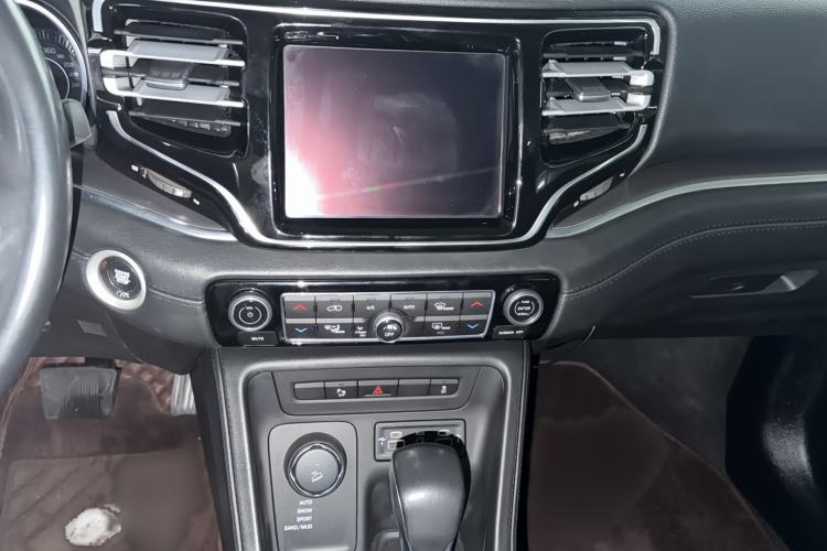 Used Jeep Grand Commander 2018 2.0T Four-Wheel Drive Enjoyment Edition China VI