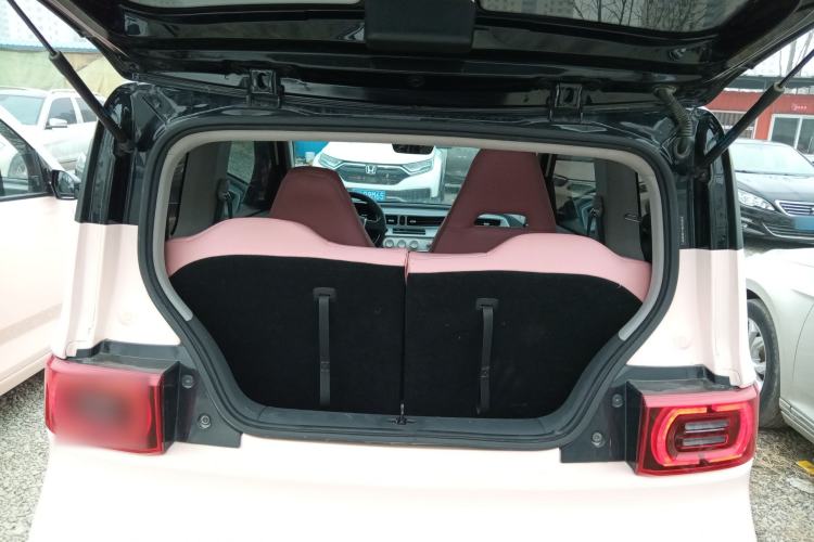 Used Wuling Hongguang MINIEV 2022 Macaron Premium Model – Lithium Iron Phosphate
