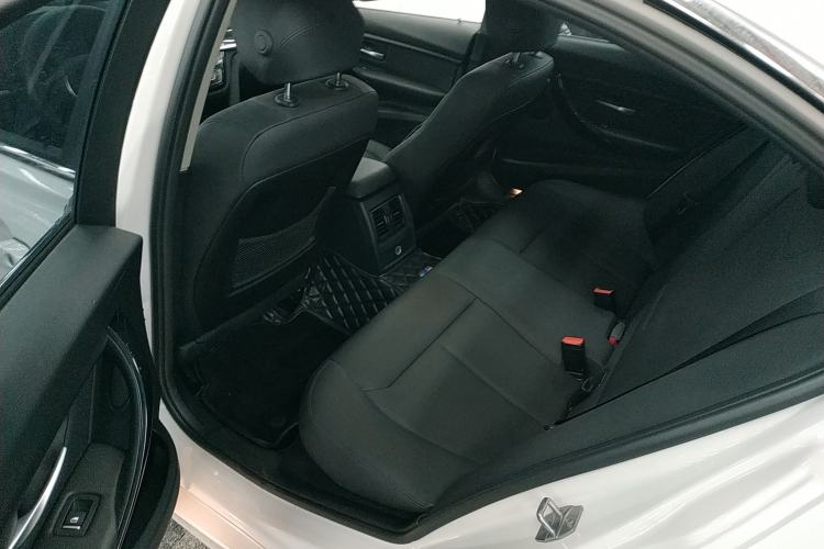 Used BMW 3 Series 2017 318i Fashion Model
