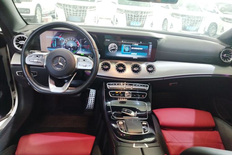 Used Mercedes-Benz E-Class 2020 E 260 4MATIC Coupe
