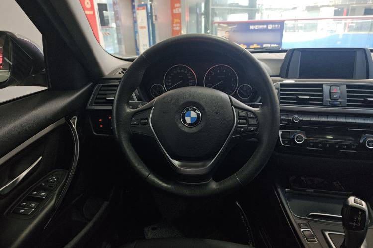 Used BMW 3 Series 2017 320Li Fashion Model
