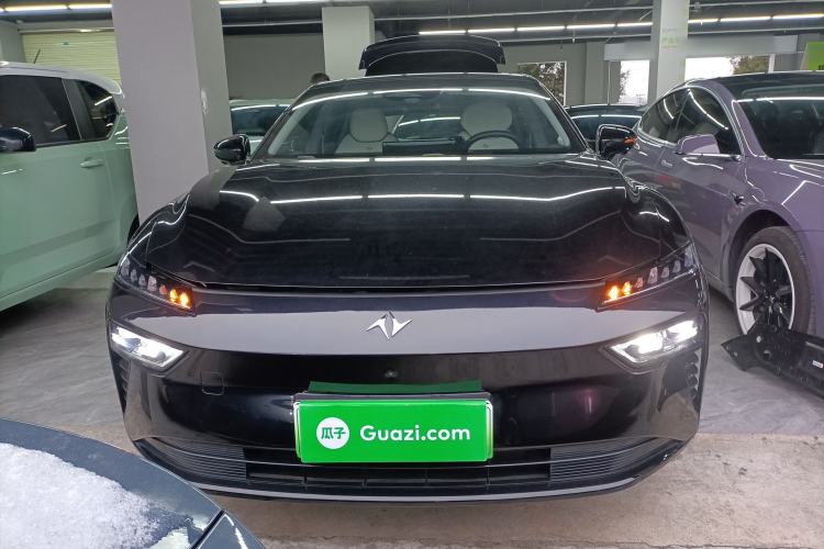 Used  eπ007 2024 Pure Electric 530 Air Edition
