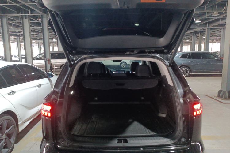 Used Geely Auto Monjaro L 2023 2.0TD High-Power Automatic Two-Wheel Drive Flagship Version
