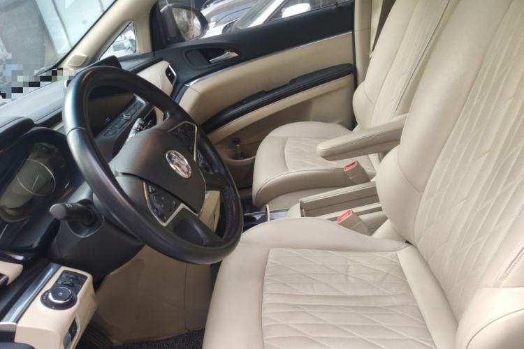 Used Buick GL8 2023 Land Executive Class Smart Enjoyment Model
