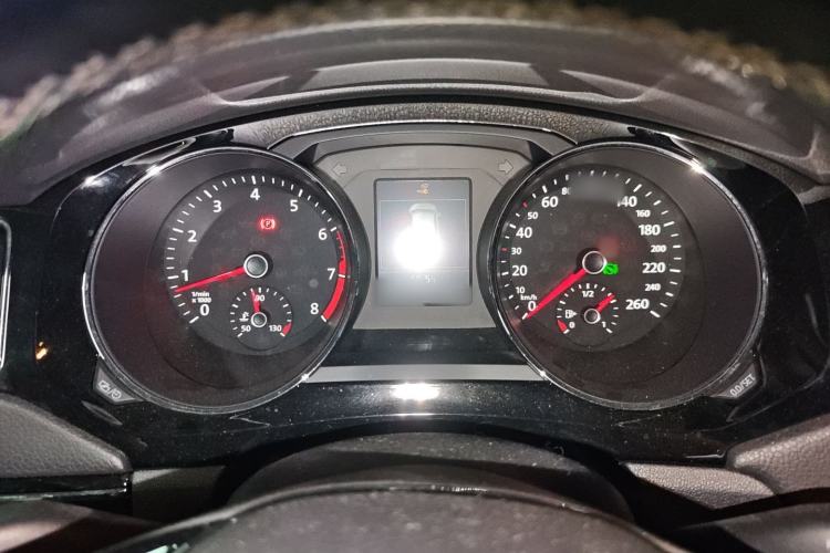 Used Volkswagen Sagitar 2018 280TSI DSG Luxury Model
