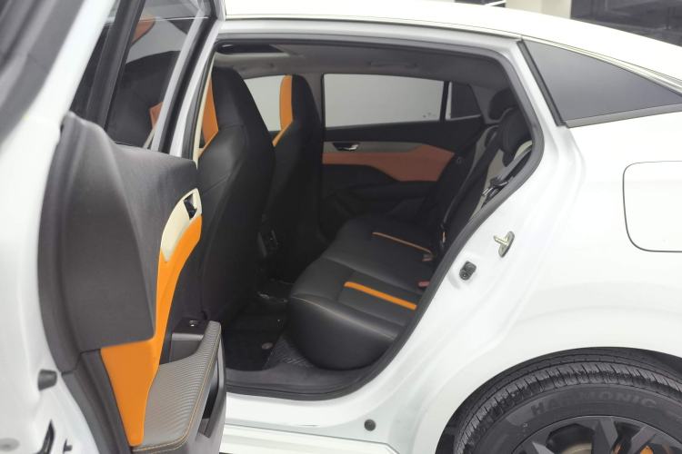 Used Dongfeng Aeolus Yixuan 2023 Mach Edition 1.5L Automatic Chasing Shadow Version
