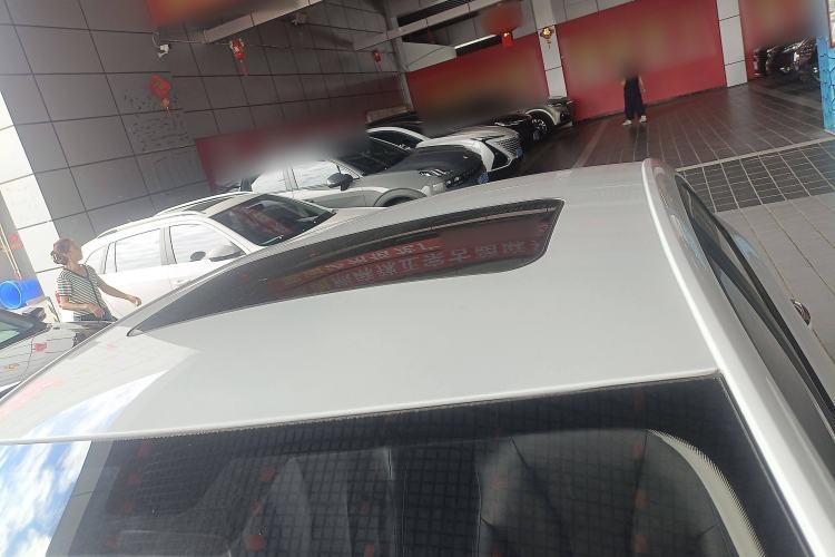 Used Roewe i5 2020 1.5L Automatic 4G Connected Linghao Edition
