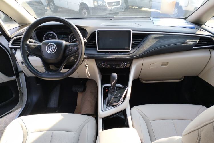Used Buick GL6 2018 18T 6-Seater Elite Model
