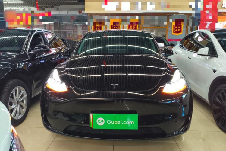 Used Tesla Model Y 2023 Rear-Wheel-Drive Version
