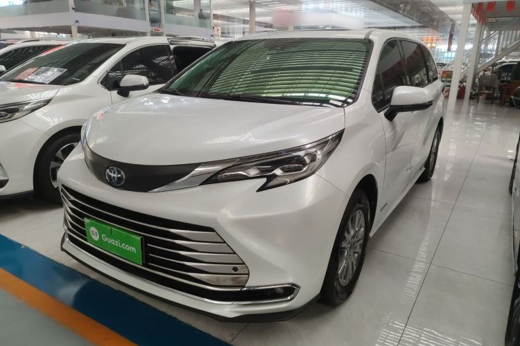 Used Toyota Sienna 2023 2.5L Hybrid Comfort Edition
