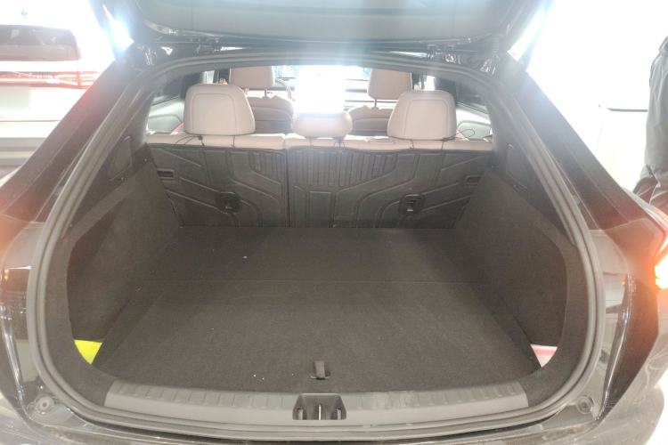 Used ONVO L60 2024 60 kWh Rear-Drive Version
