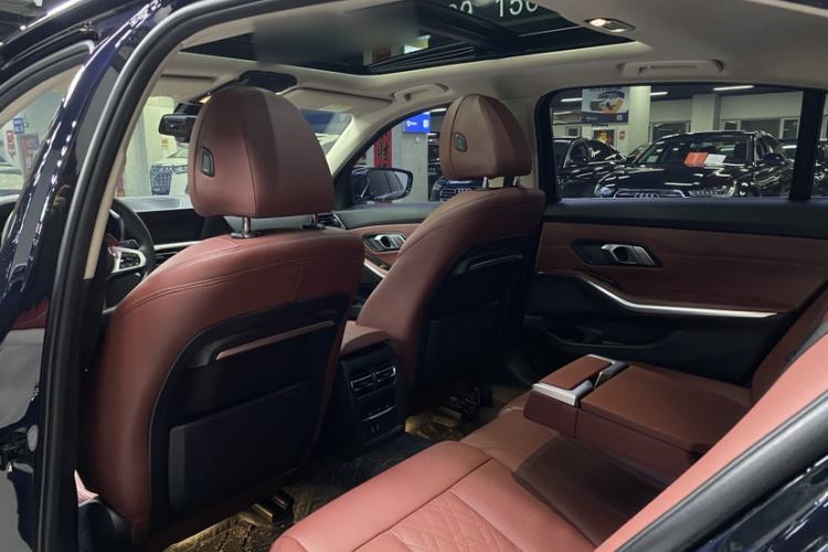 Used BMW 3 Series 2022 Restyled 320Li M Sport Package
