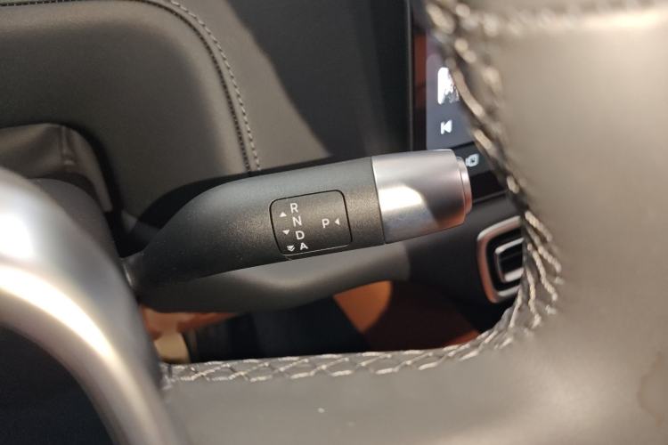 Used Li Auto L9 2024 Ultra Model
