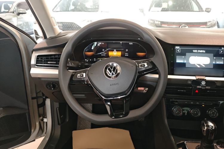 Used Volkswagen Lavida 2022 280TSI DSG Comfort Edition
