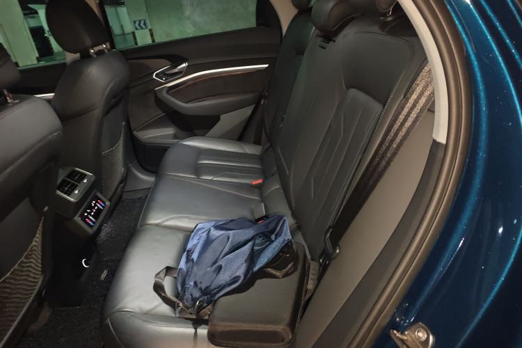 Used Audi e-tron 2019 55 quattro Technology Edition