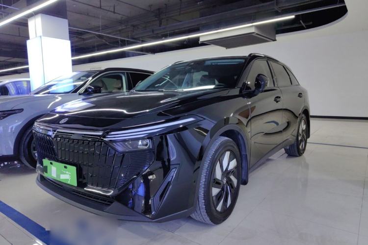 Used Venucia V DD-i 2023 110km iT Version