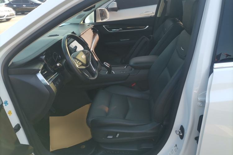 Used Cadillac XT5 2018 25T Luxury Model