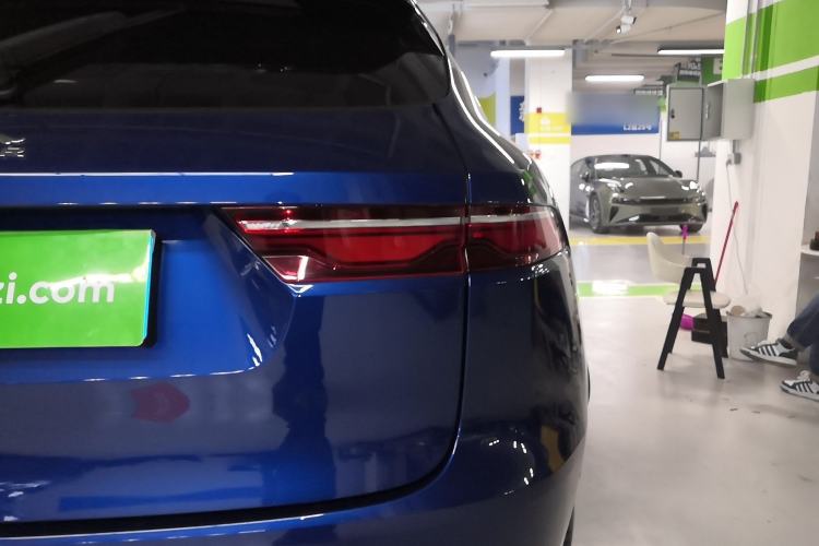 Used Jaguar F-PACE 2021 250 PS R-Dynamic S
