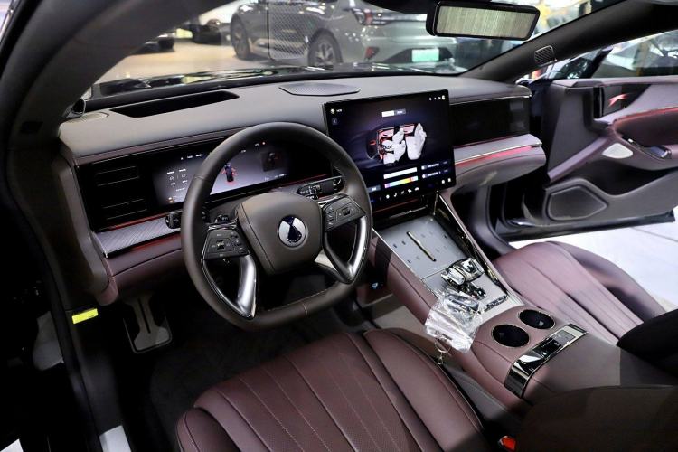 Used Denza Z9GT 2024 1100 4x4 Max First Edition