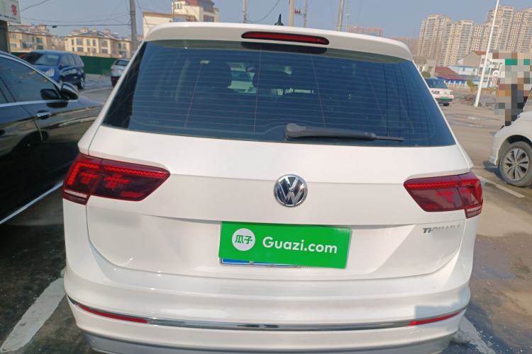 Used Volkswagen Tiguan L 2017 380TSI Automatic All-Wheel-Drive Luxury Edition
