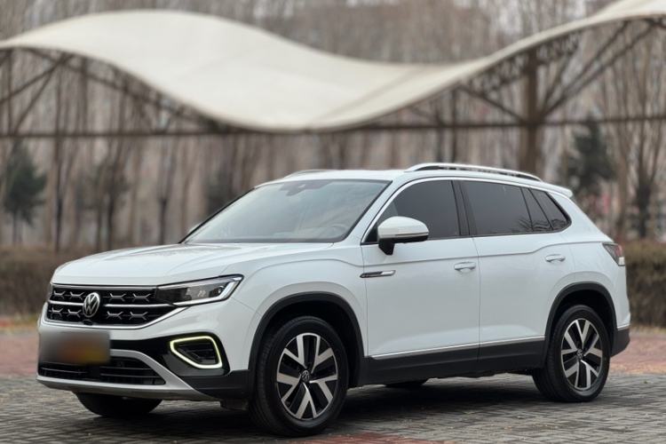 Used Volkswagen Tayron 2023 300TSI Two-Wheel-Drive Luxury Plus Advanced Edition
