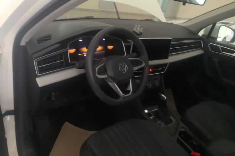 Used Volkswagen Tiguan L 2022 330TSI Automatic Two-Wheel Drive Comfort Edition
