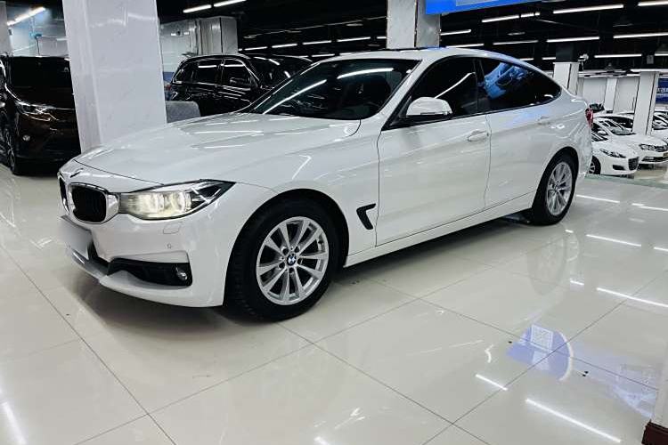 Used BMW 3 Series GT 2017 320i Sport Edition

