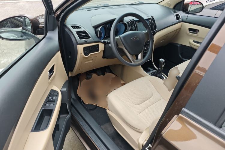 Used Chery E3 2013 1.5L Manual Fashion Model