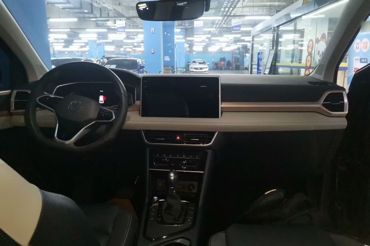 Used Volkswagen Tharu 2023 300TSI Two-Wheel-Drive Full Moon Edition