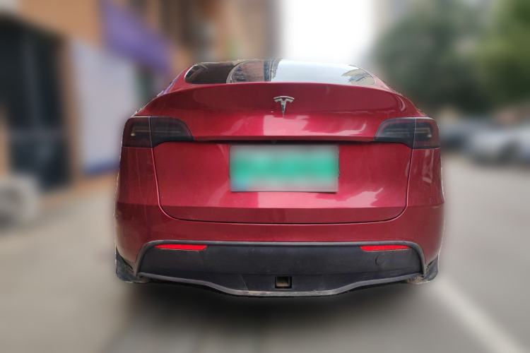 Used Tesla Model Y 2022 Long-Range All-Wheel-Drive Version