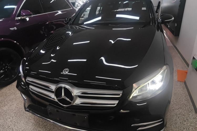 Used Mercedes-Benz GLC 2017 GLC 260 4MATIC Luxury Model