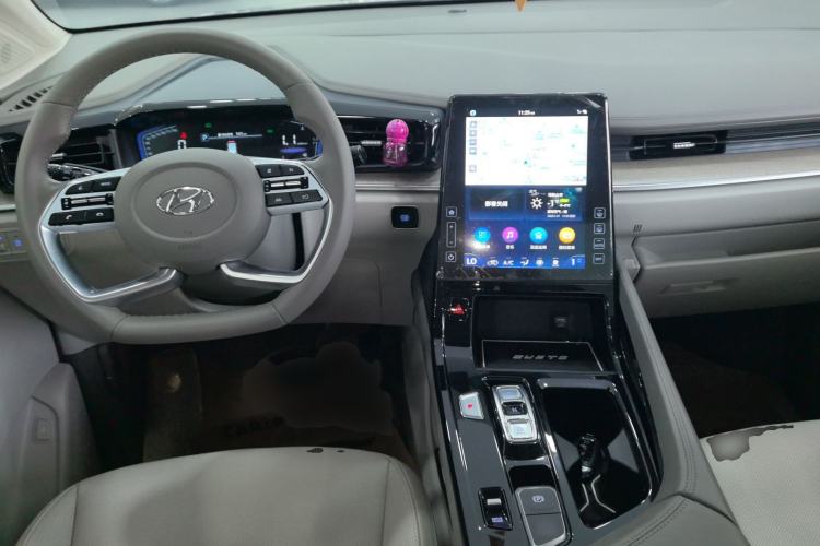 Used Hyundai Custo 2022 270TGDi Smart Luxury Flagship Edition TOP
