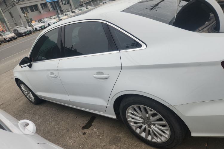 Used Audi A3 2016 Limousine 35 TFSI Prestige Edition
