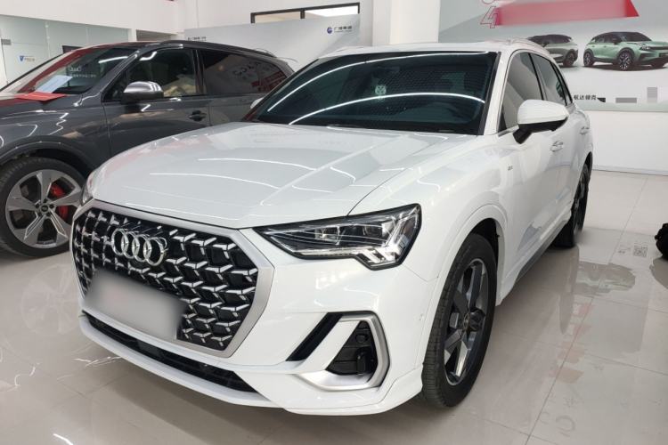 Used Audi Q3 2024 35 TFSI Fashion Dynamic Edition