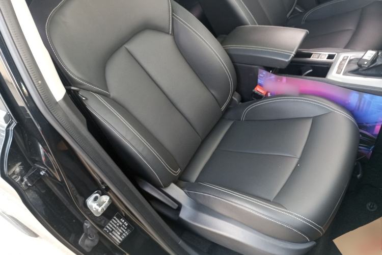 Used Roewe RX5 2018 20T Two-Wheel Drive Automatic Flagship Edition