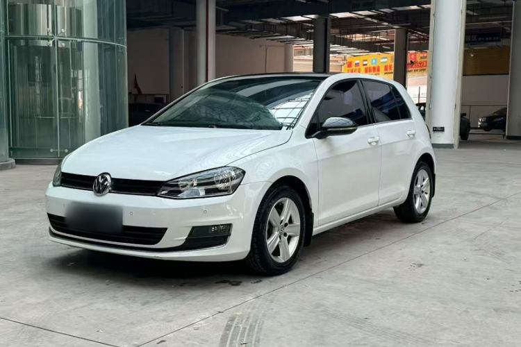 Used Volkswagen Golf 2017 230TSI Automatic Comfort Edition – Celebrating Milestone of One Million Units
