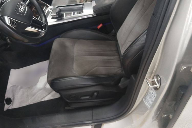 Used Audi A6L 2022 40 TFSI Luxury Dynamic Model
