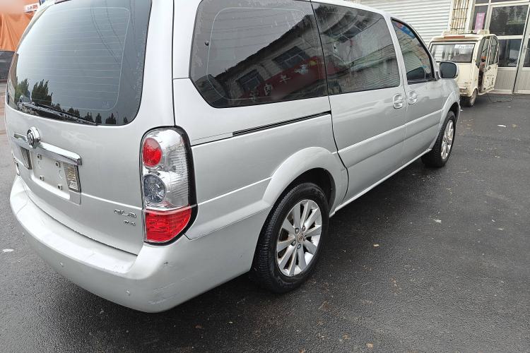 Used Buick GL8 2014 2.4L Comfort Edition
