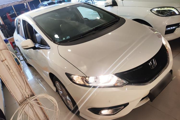 Used Honda Jade 2014 1.8L CVT Luxury Edition 5 seats
