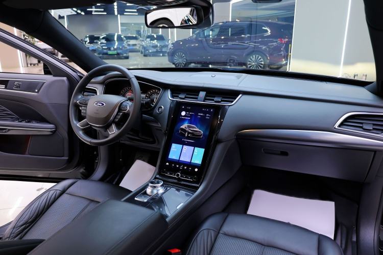 Used Ford Taurus 2019 EcoBoost 245 Vignale Deluxe Edition
