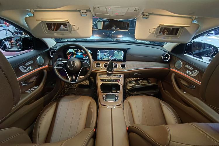 Used Mercedes-Benz E-Class 2023 Updated E 300 L Luxury Edition
