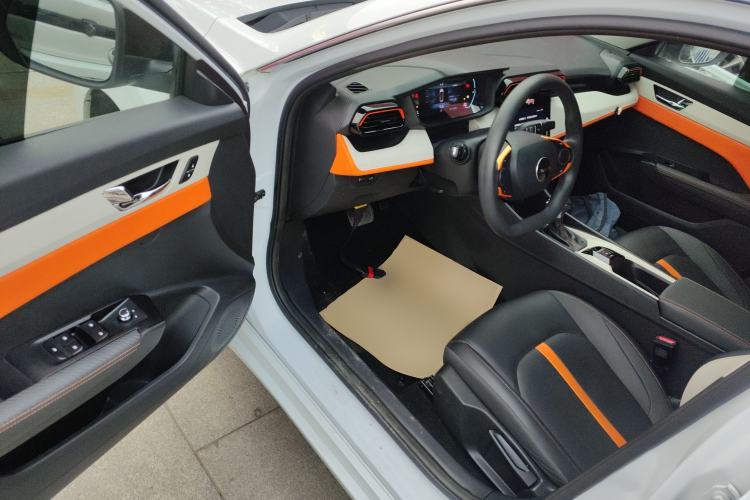 Used Dongfeng Aeolus Yixuan 2023 Mach Edition 1.5L Automatic Chasing Wind Version
