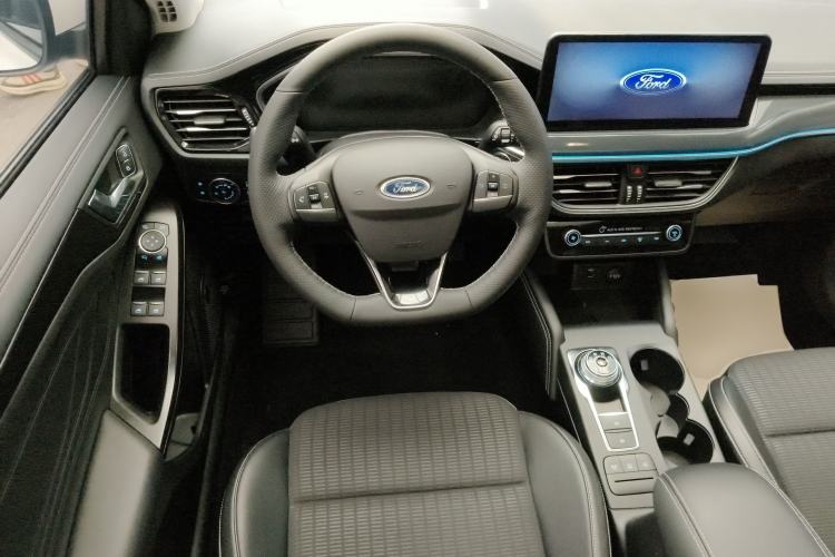 Used Ford Focus 2021 Hatchback EcoBoost 180 Automatic Titanium Edition
